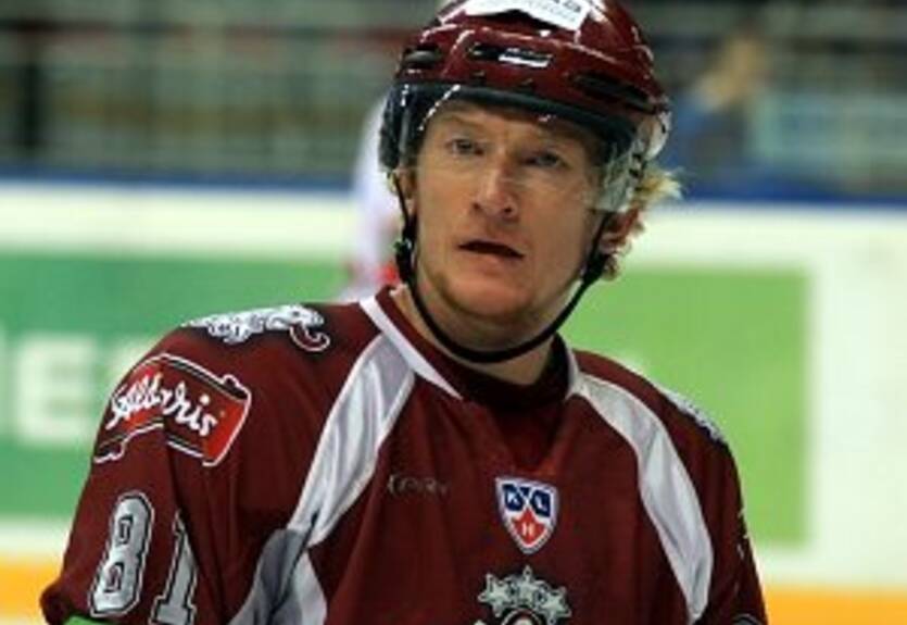 КХЛ. Предсезонные матчи. ЦСКА обыгрывает Металургс, Спартак имеет проблемы с Дизелем