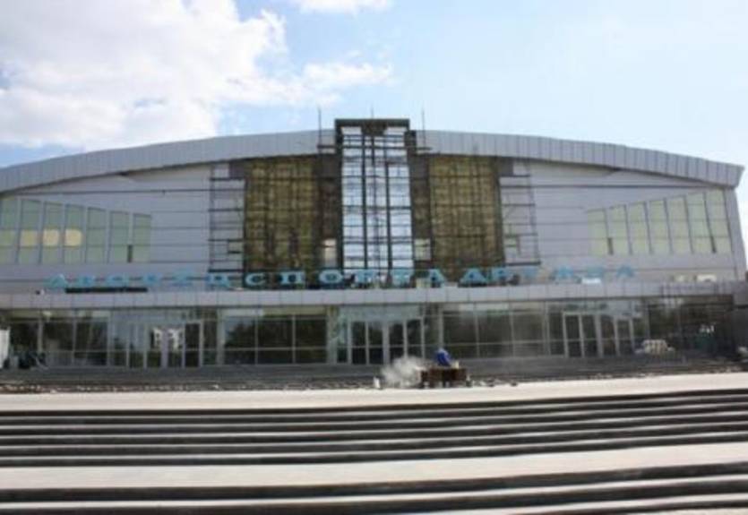 Реконструкция Дворца спорта Дружба будет завершена в августе