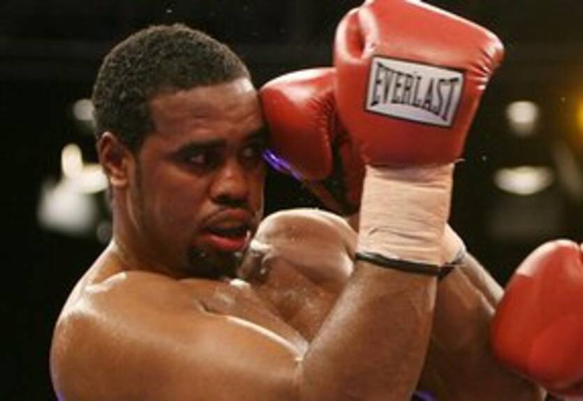 Бой Чемберс – Томпсон может состояться 29 октября