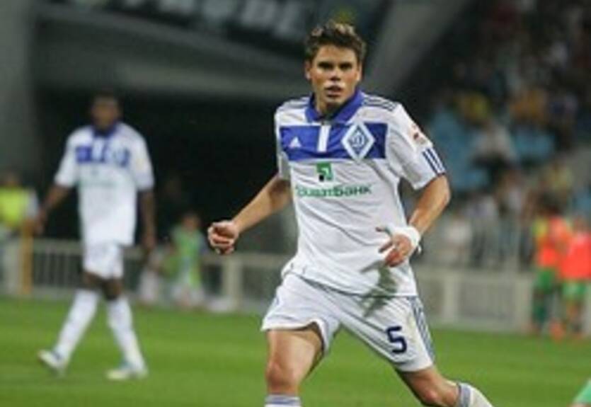 Вукоевич: "Отрабатывать такие удары помогает Ребров"