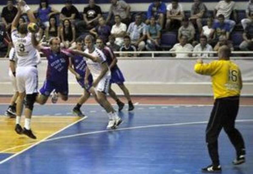 Гандбол. Мотор-ЗНТУ-ЗАС еще раз сыграл с чемпионом России