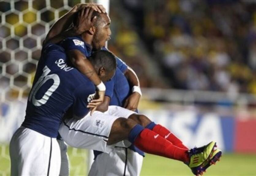 ЧМ (U-20). Победы Колумбии и Франции