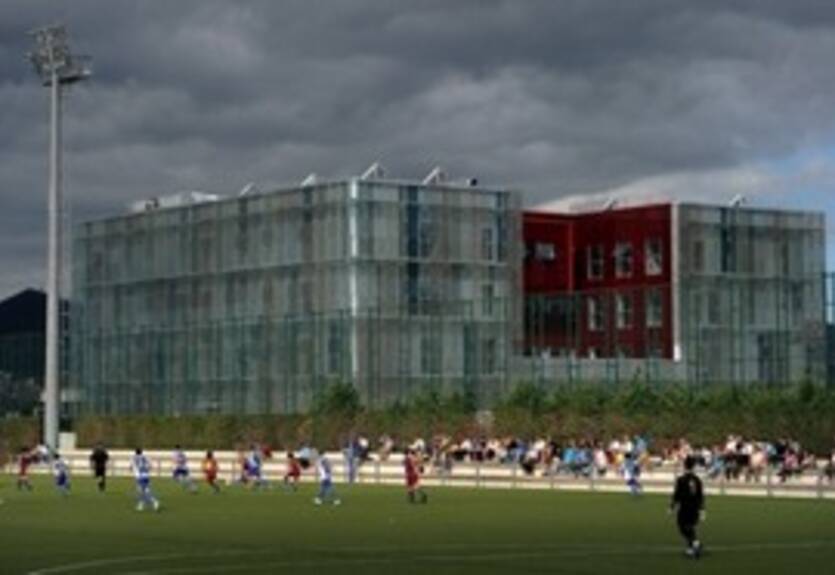 Барселона открыла новую академию