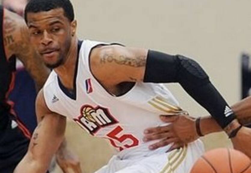 Защитник Лейкерс будет выступать в Италии