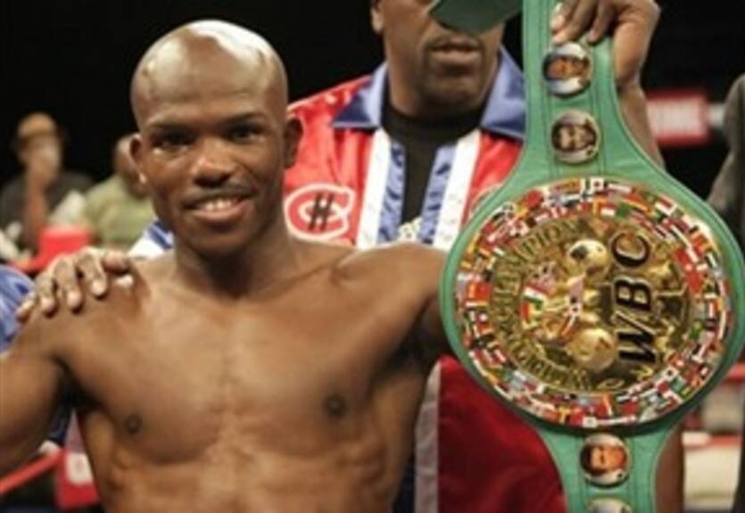 WBC даст Брэдли шанс