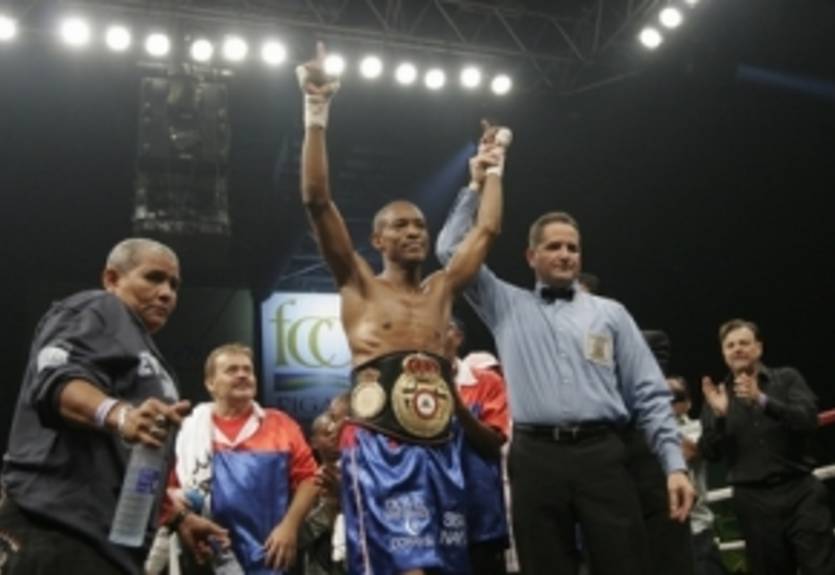 Кабальеро: "Собираюсь нокаутировать Барроса"