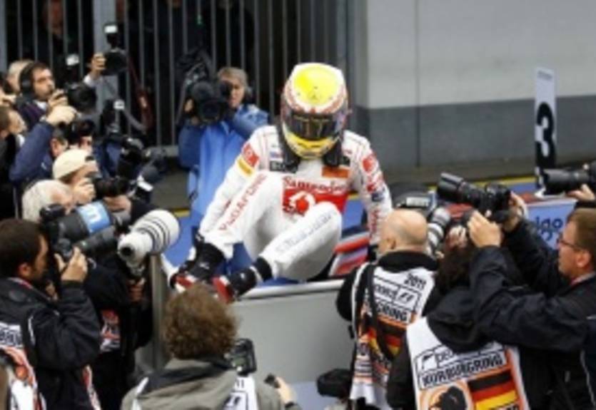 Хэмилтон: "Подвела радиосвязь"