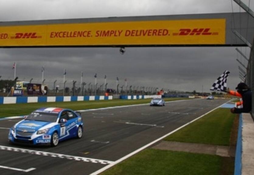 WTCC. Этап 8. Ошерслебен. Победы Мюллера и Энгстлера