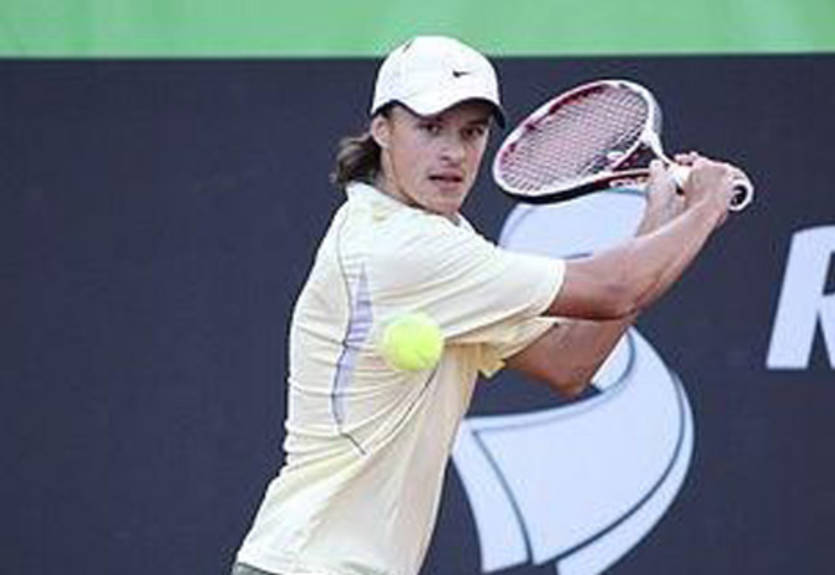 Бубка проигрывает в финале, Молчанов увозит трофей из Казахстана