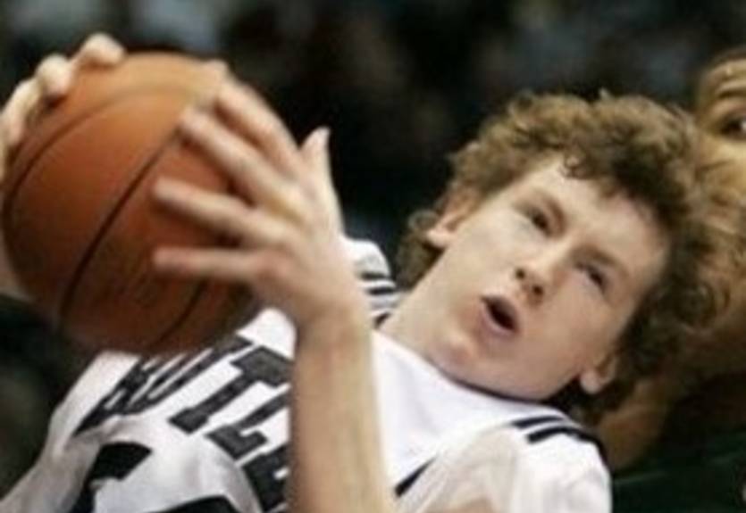 Олимпиакос подписывает форварда