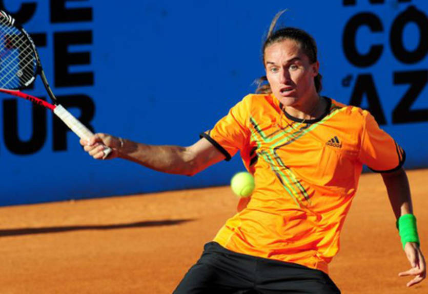 Долгополов уверенно выходит в четвертьфинал в Умаге