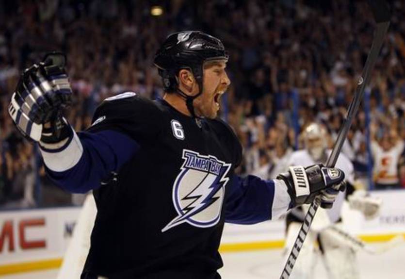 НХЛ. Форвард Тампы перенес операцию