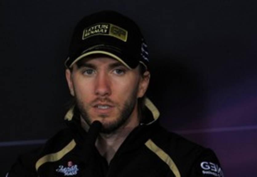 Хайдфельд может потерять место в Лотус-Рено