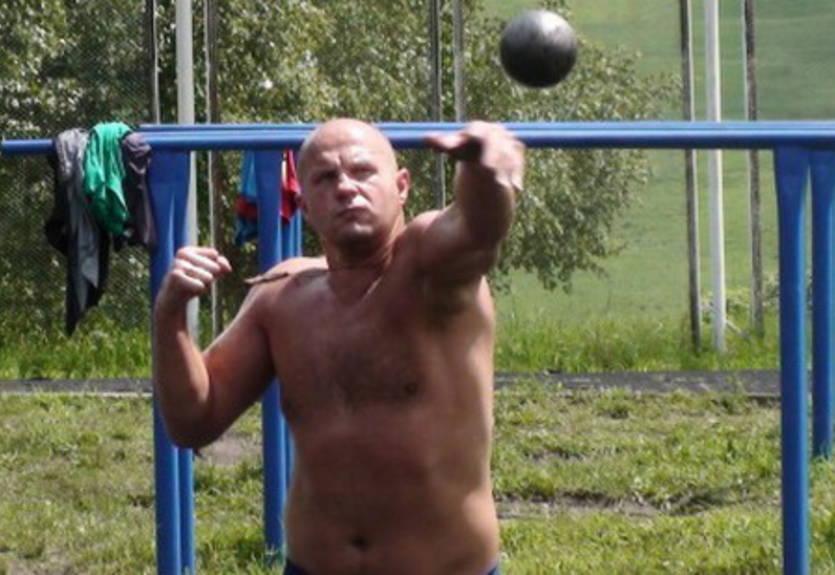 Емельяненко: "Все решится после боя с Хендерсоном"