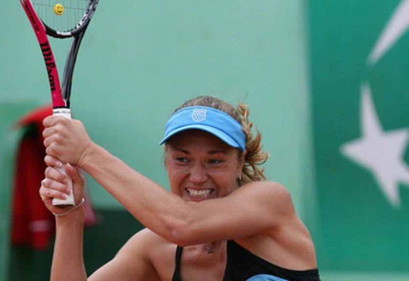 Е.Бондаренко выходит в четвертьфинал в Баку