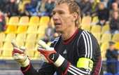 Шуховцев: "Из табуретки стал вратарем"