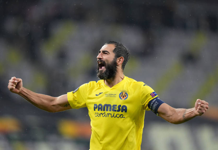 Вильярреал продлил контракт с капитаном команды