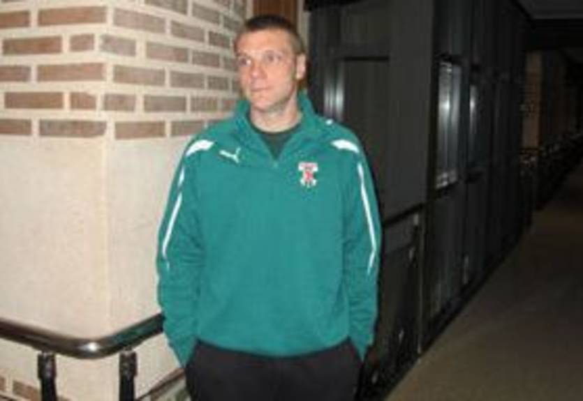 Слюсар: "Игра пройдет на встречных курсах"