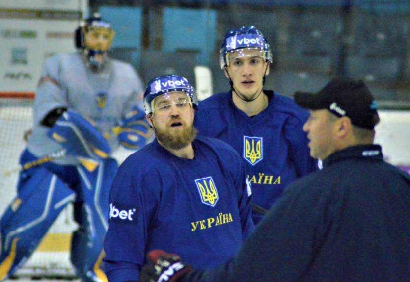 Украина в зрелищном матче уступила Италии на Euro Hockey Challenge