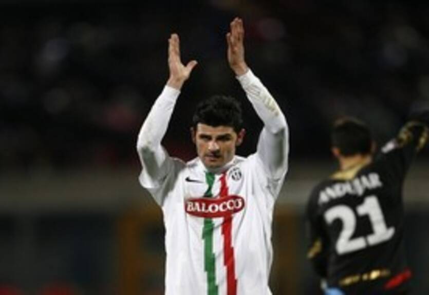 Яквинта повредил колено