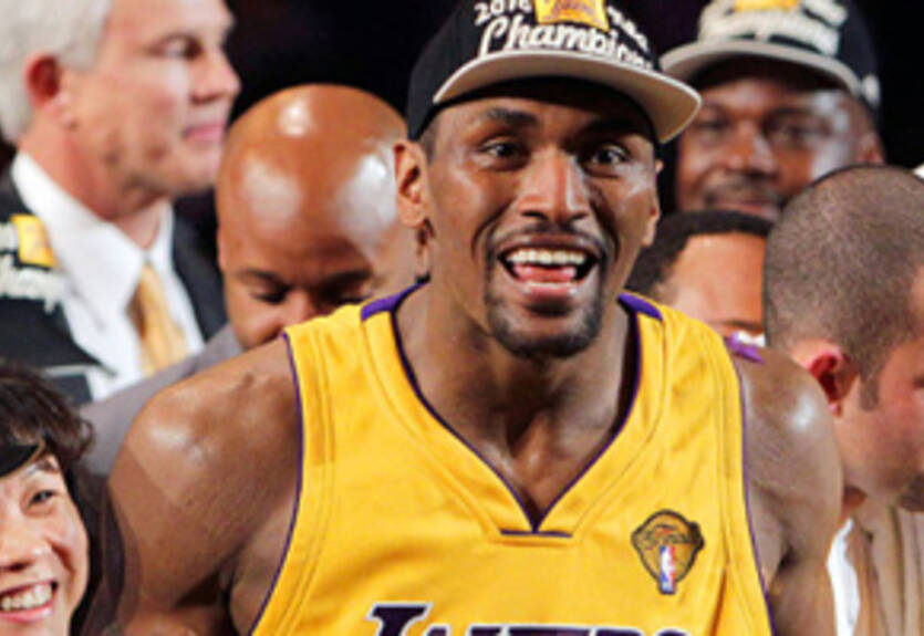 Артест поедет в Англию?