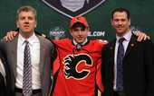 НХЛ. Калгари: контракт с игроком драфта-2011