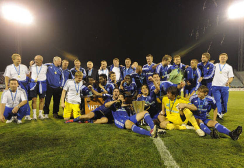 Динамо начинает сезон с трофея