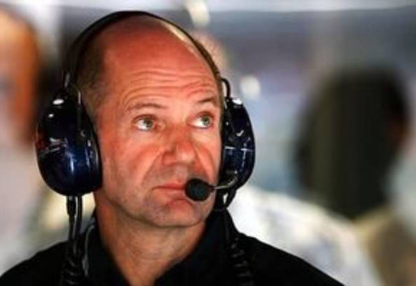 Ньюи: "Пора готовить новый болид"