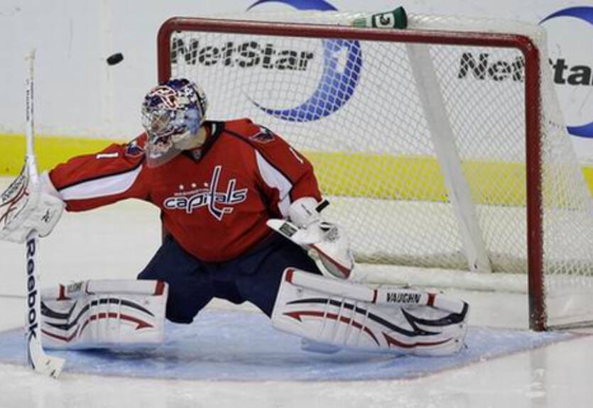 НХЛ. Сакик: "Нам нужен был именно Варламов"