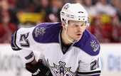 НХЛ. Поникаровский перешел в Каролину