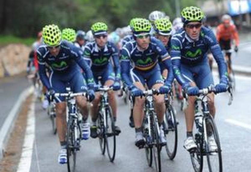 Велоспорт. Movistar продлевает трех гонщиков