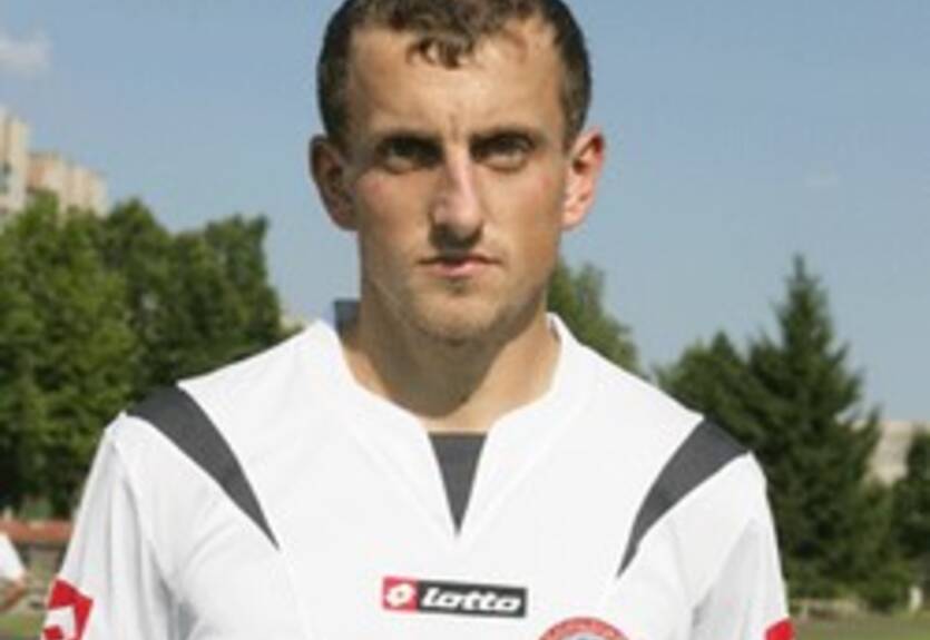 Оболонь подписала Романюка и Когута