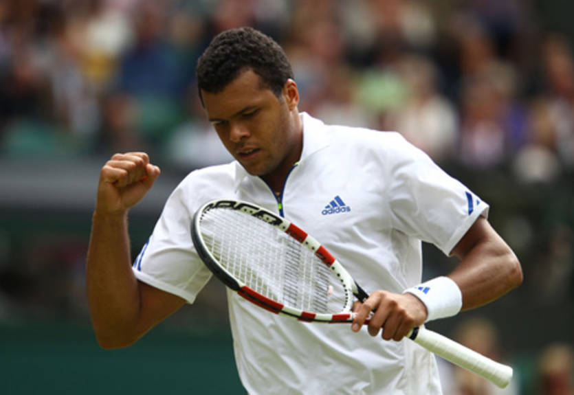 Уимблдон. Тсонга вырывает волевую победу у Федерера