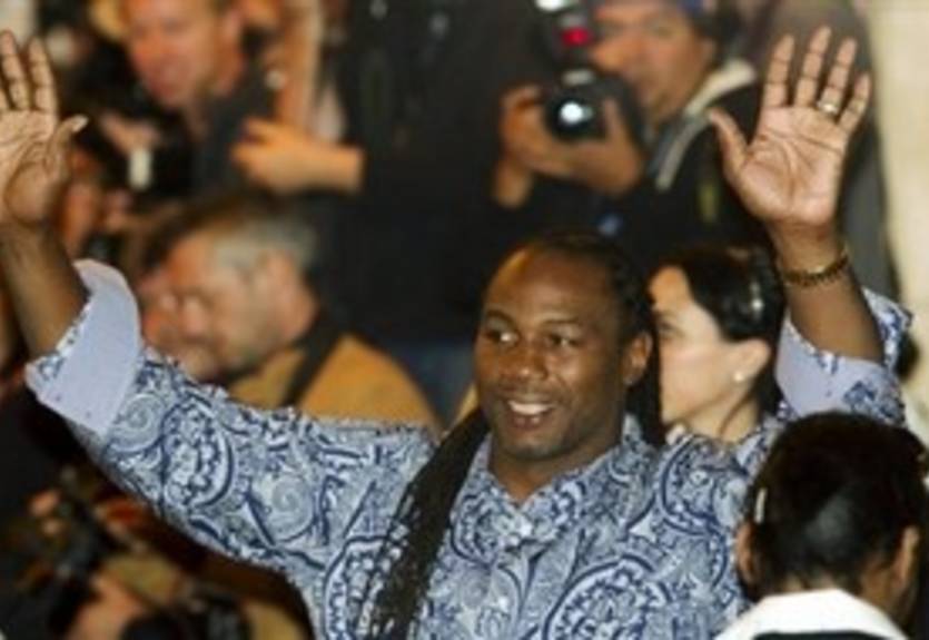 Льюис: "Мне бы хотелось, чтобы Хэй чаще проводил бои в США"