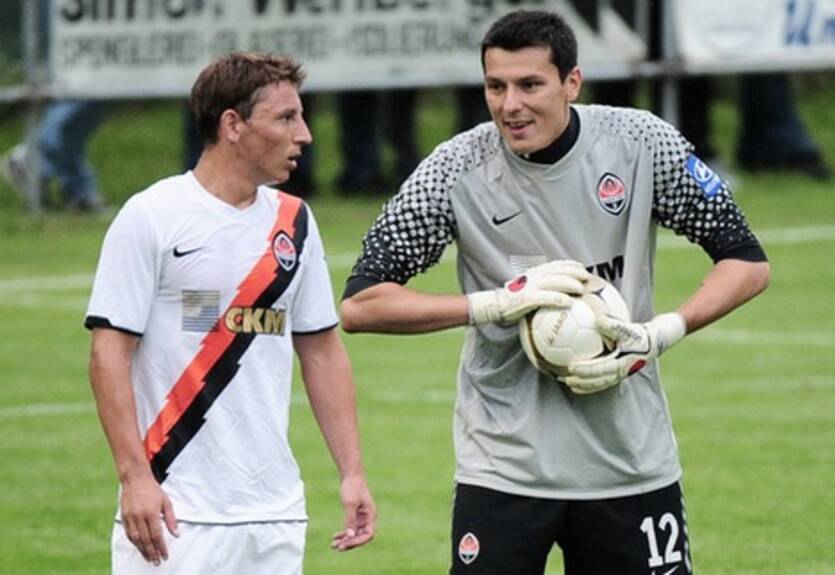 Шахтер побеждает Аустрию