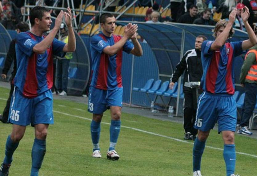 Киевский Арсенал громит Марибор