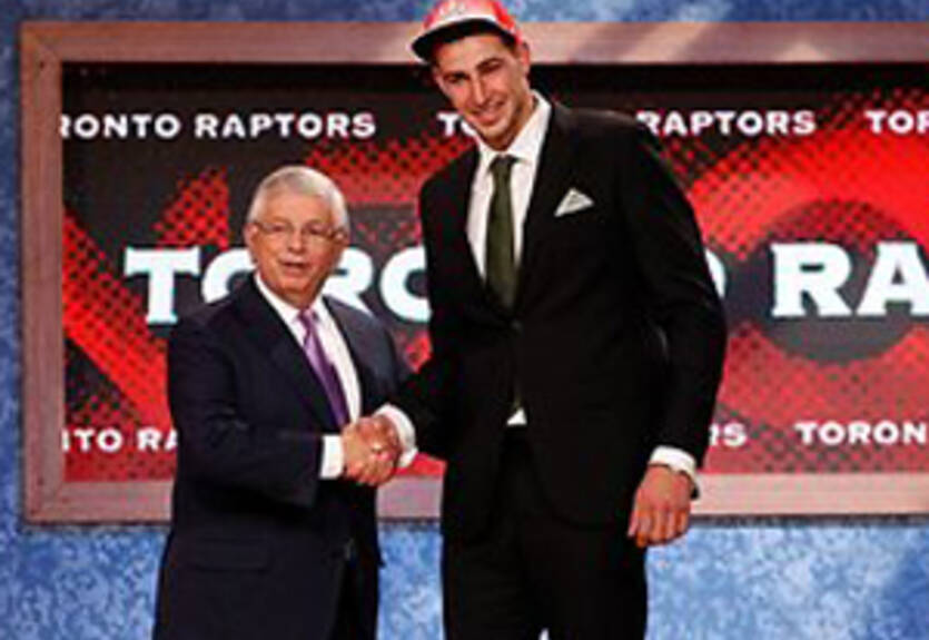 Валанчюнас остается в Европе