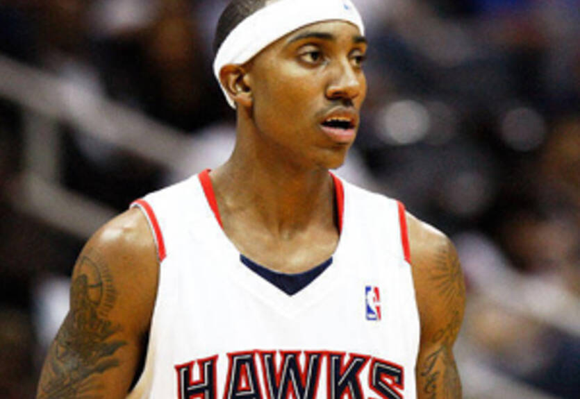 Атланта продлила контракт с Тигом