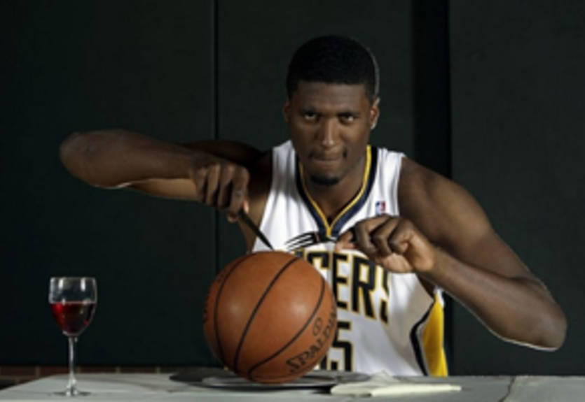 Индиана готова обменять Хибберта на второй номер драфта