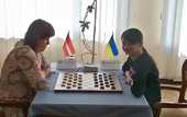Украинка уступает в матче за звание чемпионки мира по шашкам