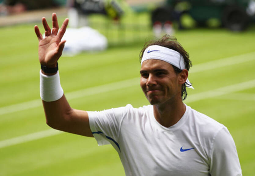 Надаль уверено стартовал на Уимблдоне