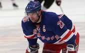 НХЛ. Рейнджеры не могут выкупить контракт Друри