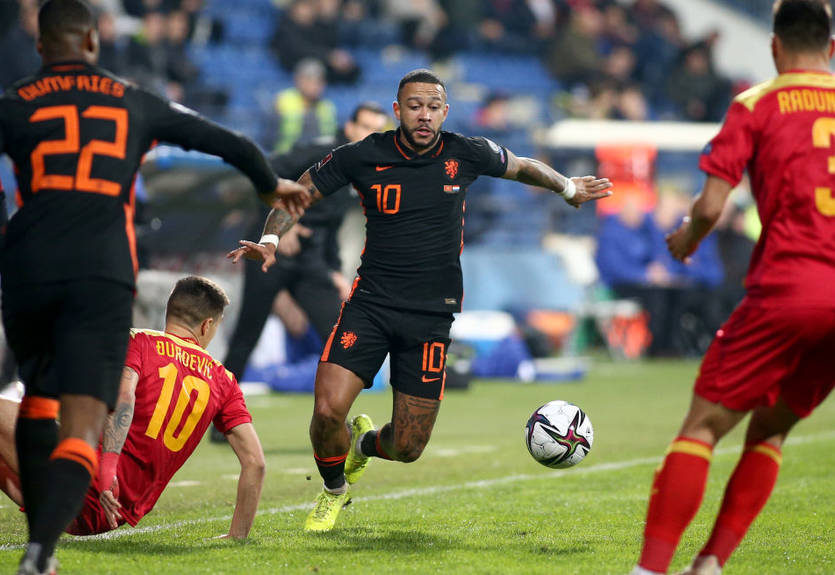 Нидерланды упустили шанс выйти на ЧМ-2022, не удержав победу над Черногорией