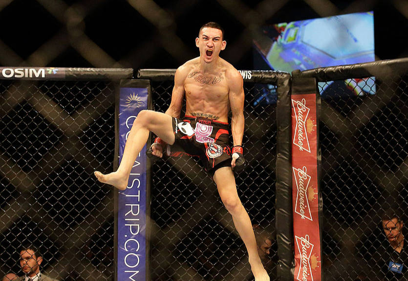 Стали известны гонорары Холлоуэя и Родригеса на UFC Vegas 42