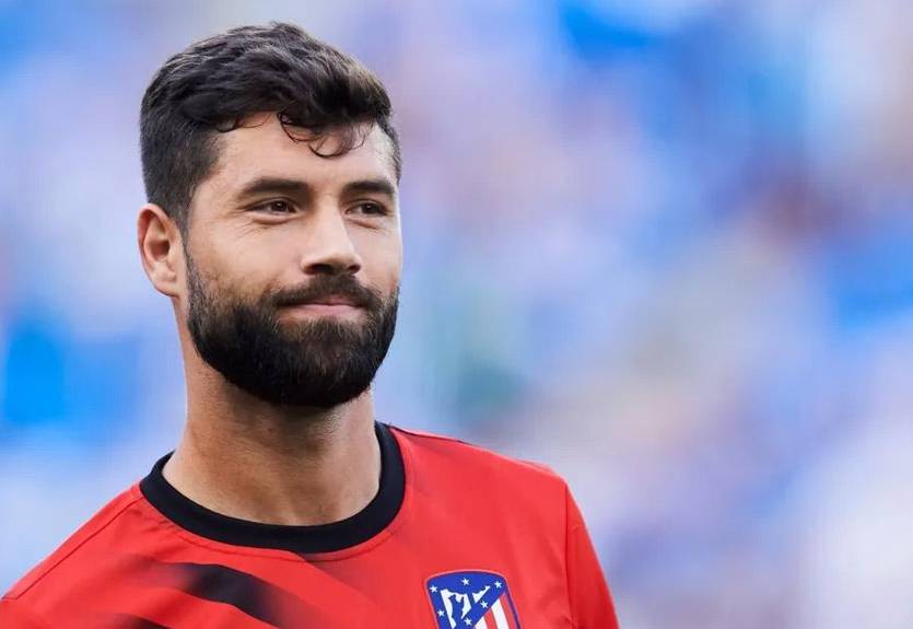 Атлетико продлит контракт с одним из ключевых защитников