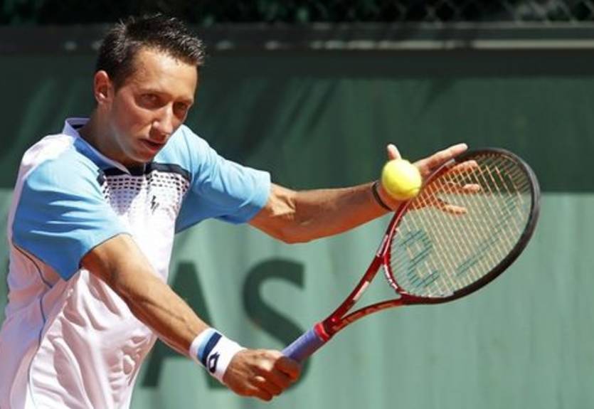 Стаховский проиграл на старте турнира в Галле