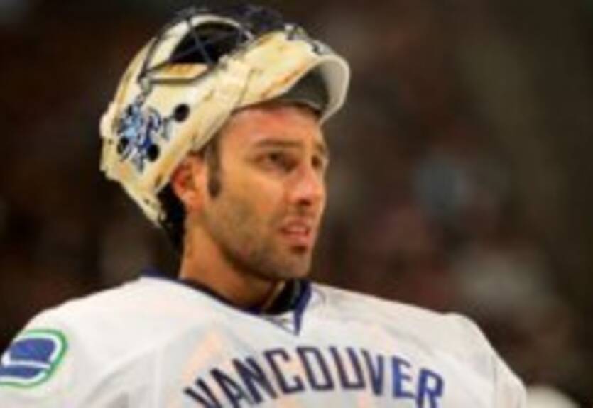 НХЛ. Люонго признан первой звездой дня (02.06.11)