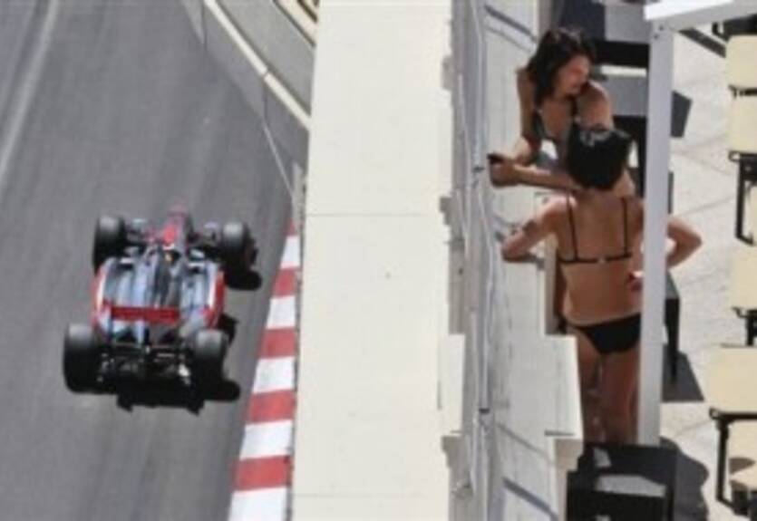 Хэмилтон: "Дело в том, что я — черный"