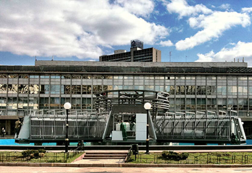 Будивельнику дадут сыграть в Дворце Спорта