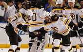НХЛ. Бержерон вернулся, Бостон победил